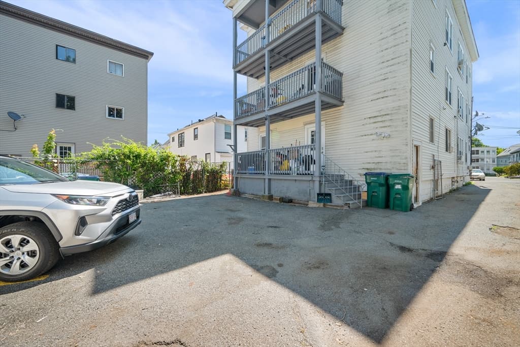 16 Dowfield Ter, Lynn MA 01904 photo 2