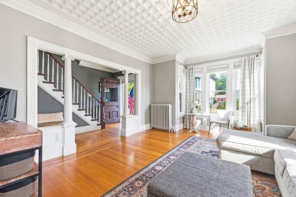 Single Family Residence at 36 Leonard St, North Attleboro MA 02760, photo 10 of 42