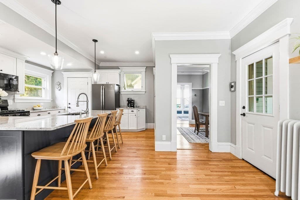 Single Family Residence at 36 Leonard St, North Attleboro MA 02760, photo 15 of 42