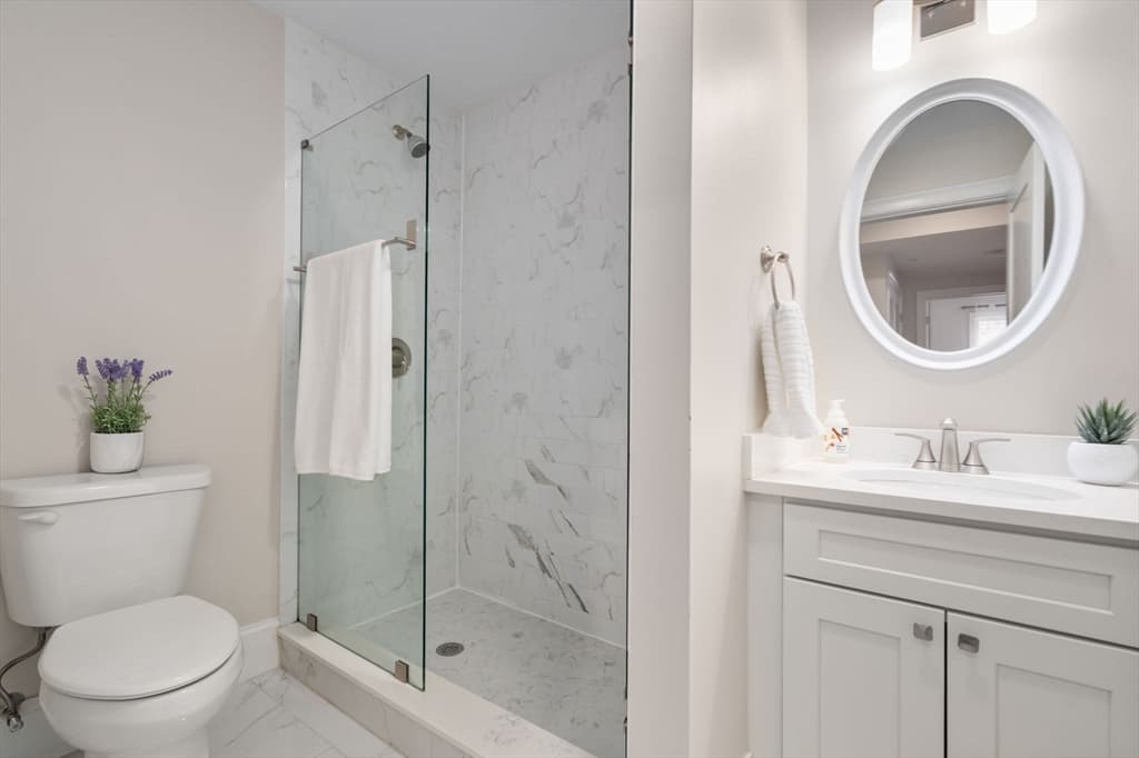 18 Johnson Ave # 3, Quincy MA 02169 photo 17