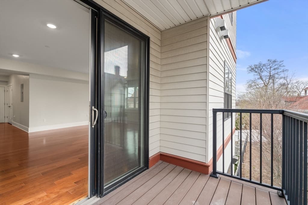 18 Johnson Ave # 3, Quincy MA 02169 photo 12