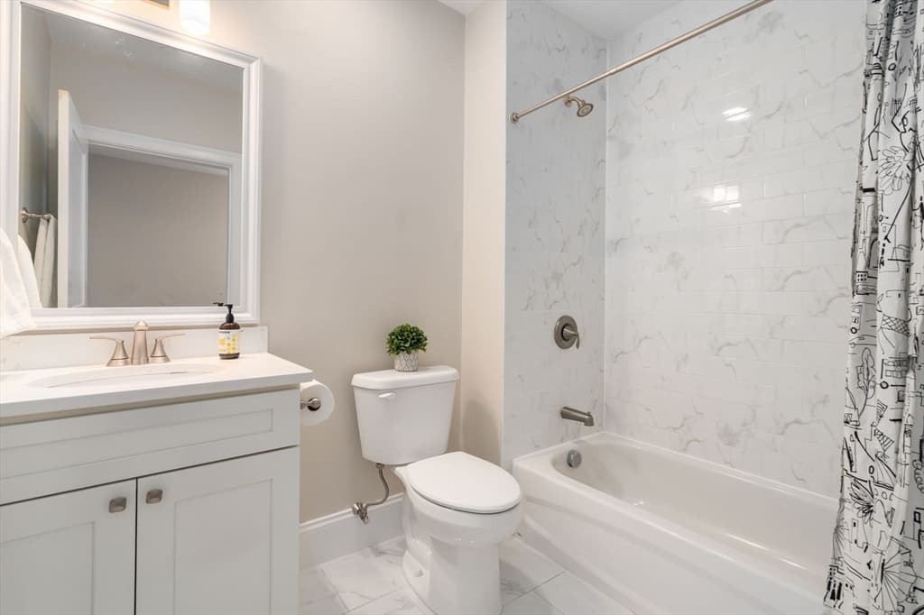 18 Johnson Ave # 3, Quincy MA 02169 photo 14