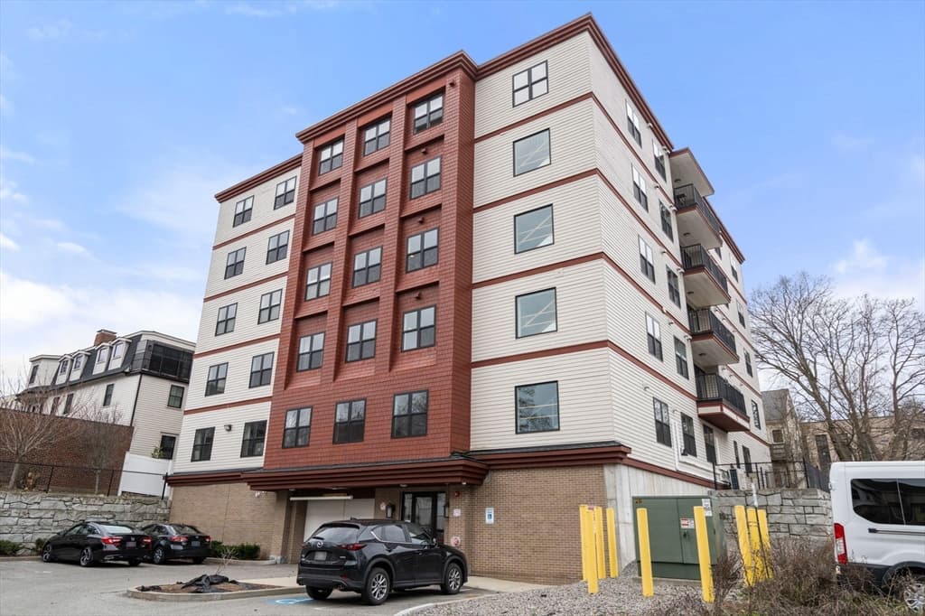 18 Johnson Ave # 3, Quincy MA 02169 photo 19