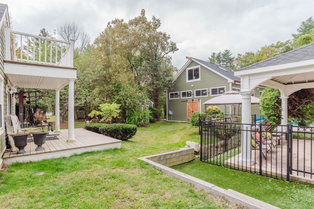 273 Center St, Hanover MA 02339 photo 28