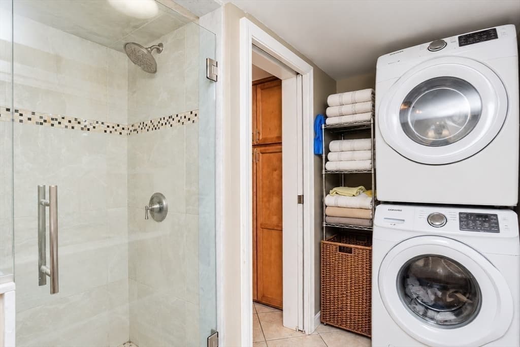 273 Center St, Hanover MA 02339 photo 10