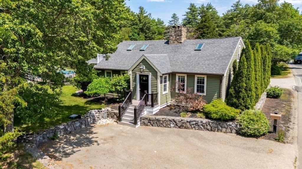 273 Center St, Hanover MA 02339 photo 41