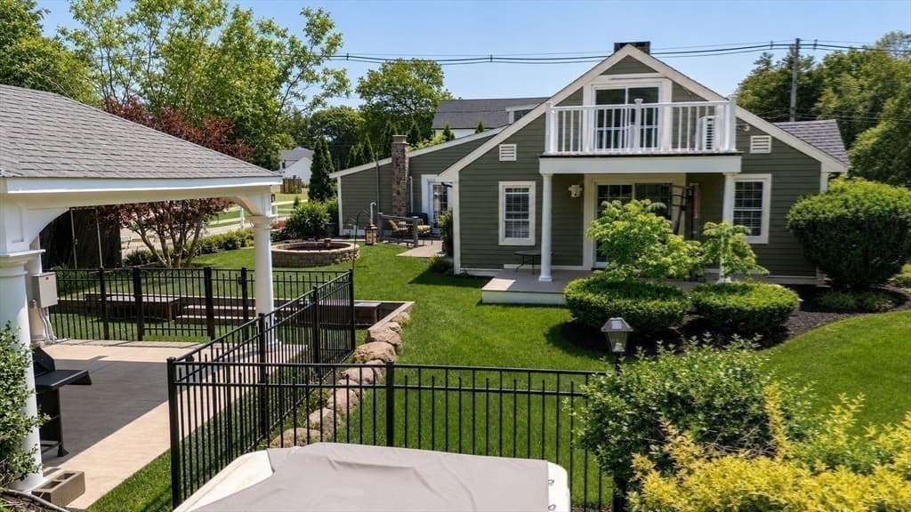 273 Center St, Hanover MA 02339 photo 29