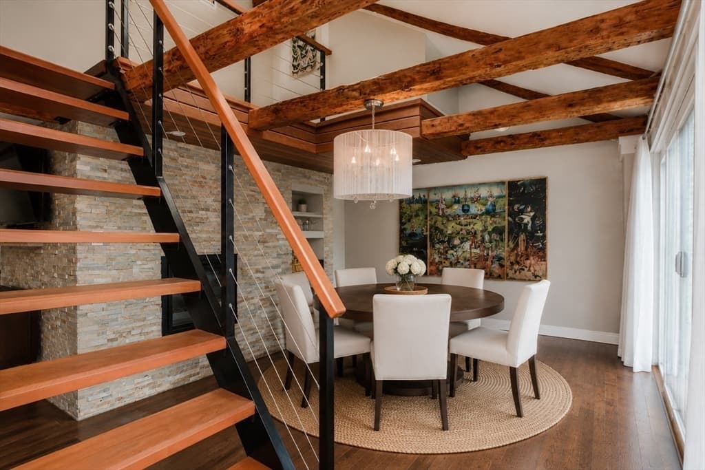 273 Center St, Hanover MA 02339 photo 4