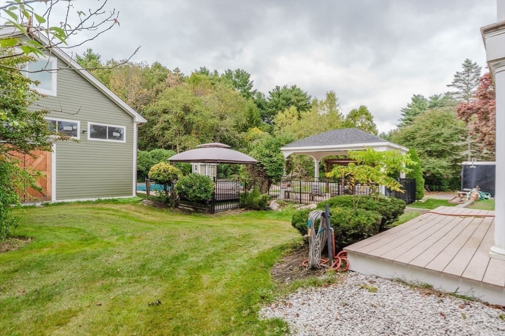 273 Center St, Hanover MA 02339 photo 25