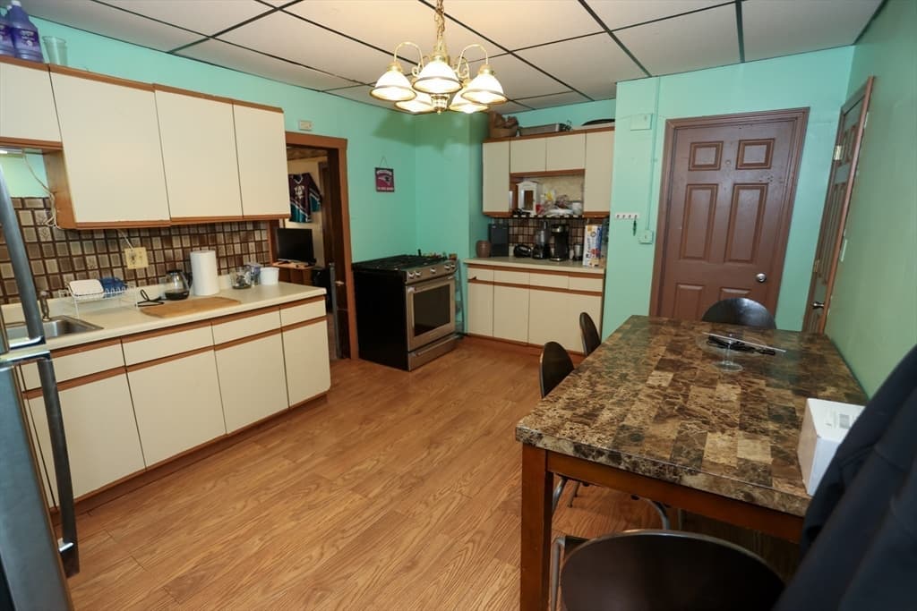 22-24 Floyd St, Lowell MA 01852 photo 30