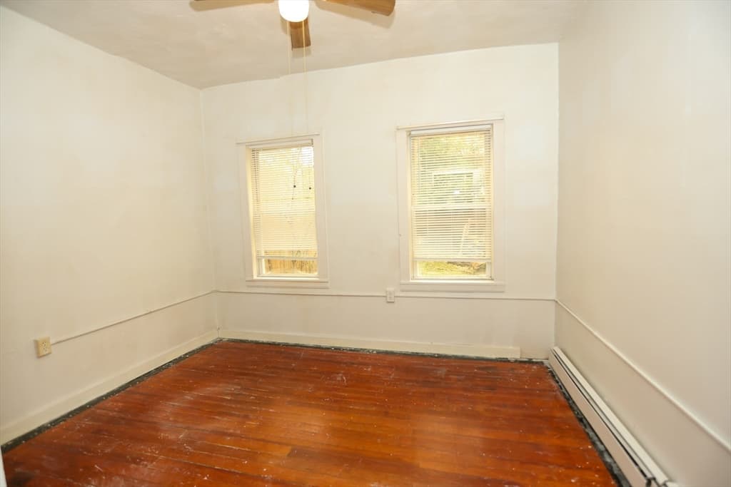 22-24 Floyd St, Lowell MA 01852 photo 11