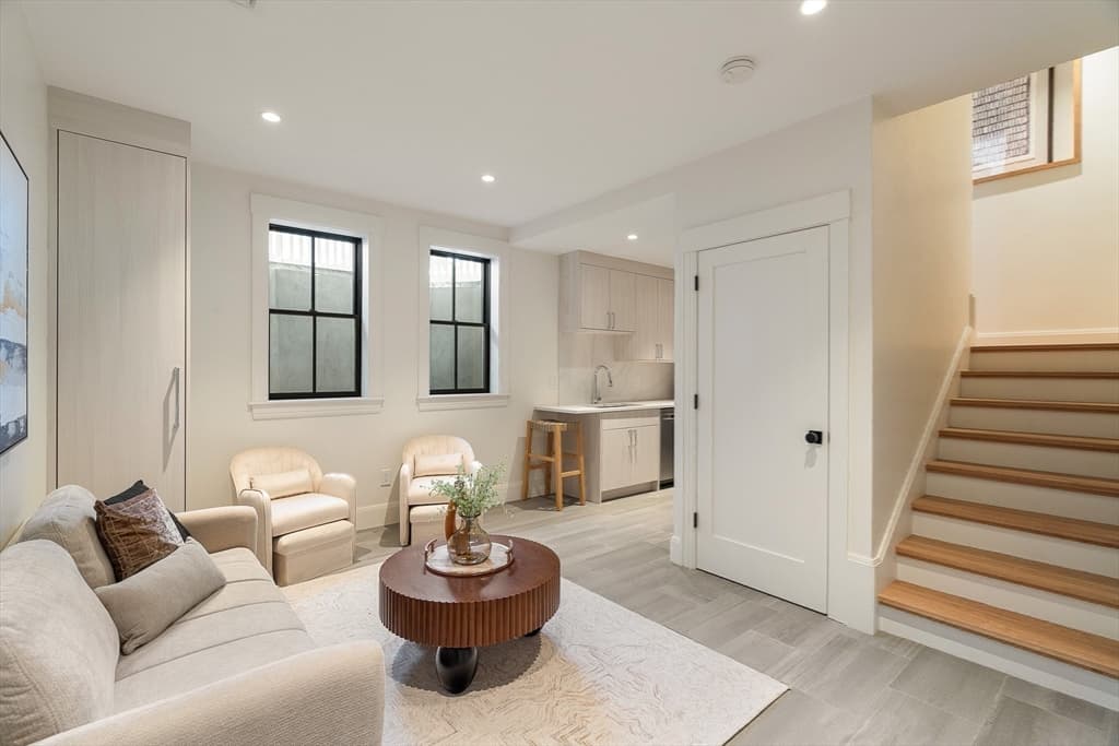 11 Mt. Auburn Street # 11, Cambridge MA 02138 photo 29