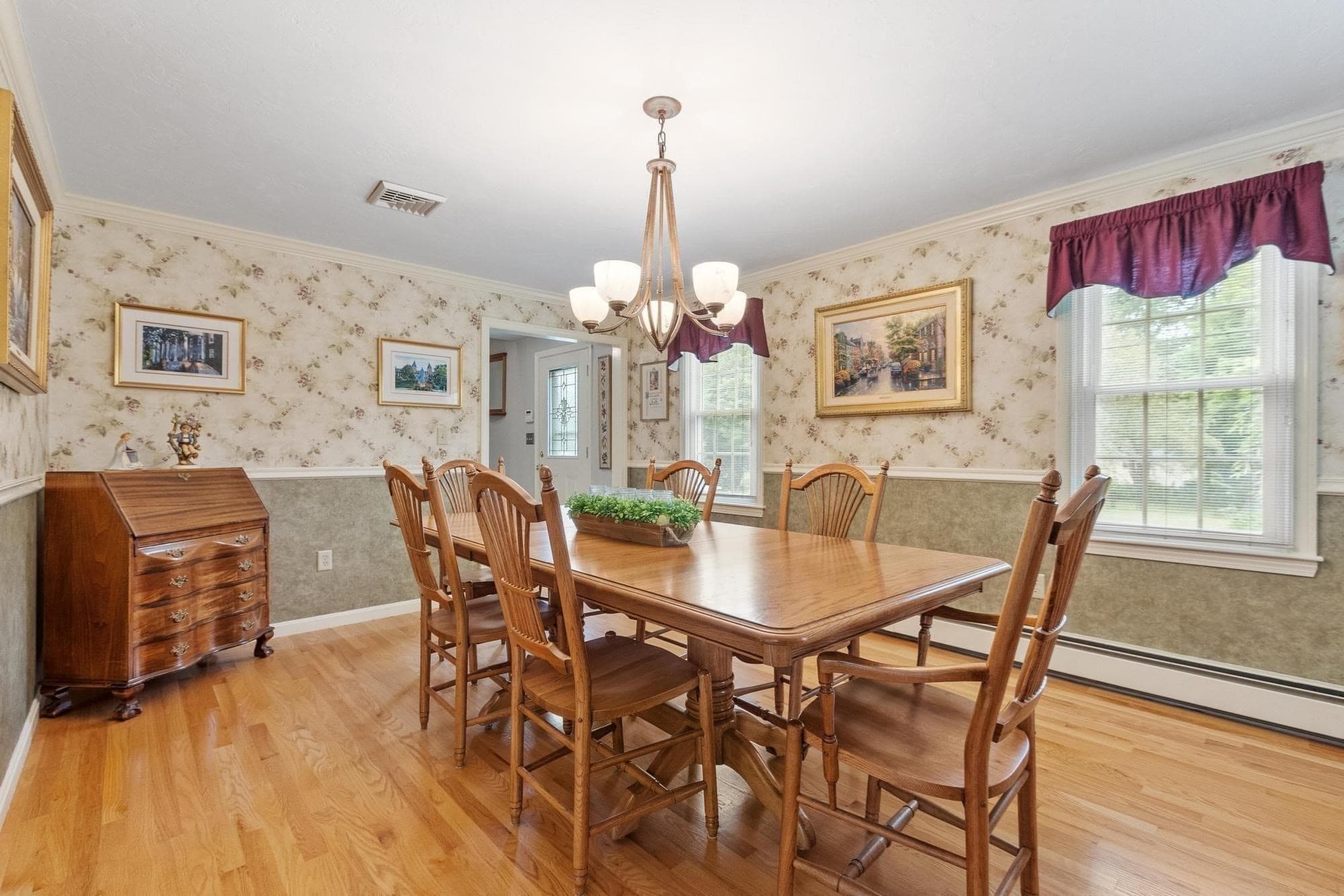 Single Family Residence at 170 Jamestown Rd, Leominster MA 01453, photo 27 of 33