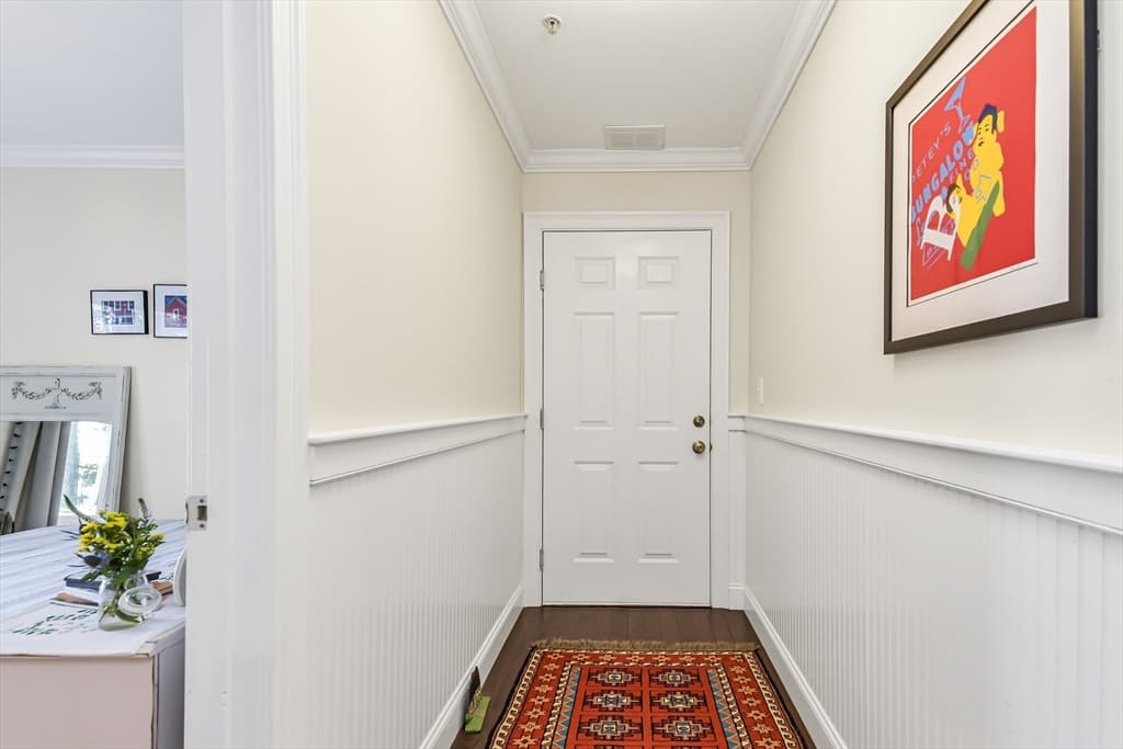 104 Main St # 2, Amesbury MA 01913 photo 3