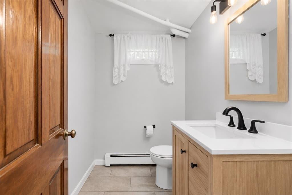 165 King Philip St, Weymouth MA 02190 photo 6