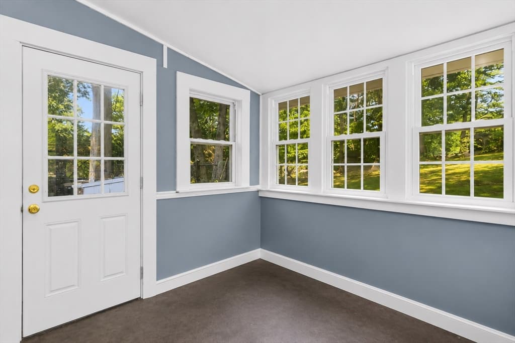 165 King Philip St, Weymouth MA 02190 photo 17