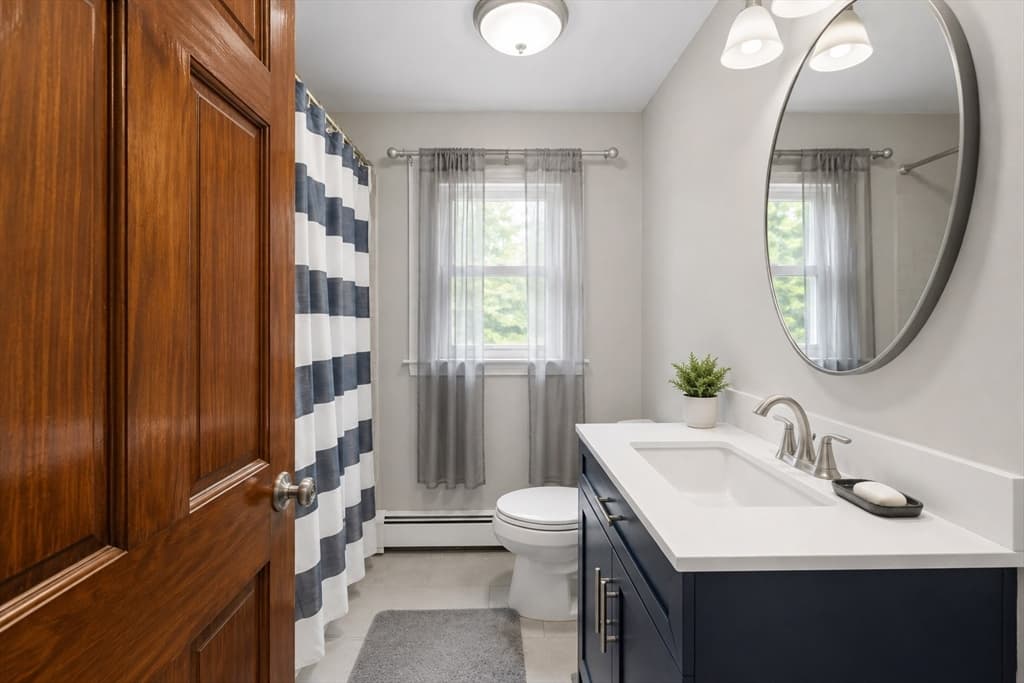 165 King Philip St, Weymouth MA 02190 photo 11