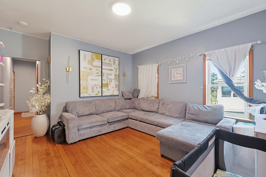 55 Tribou St, Brockton MA 02301 photo 4