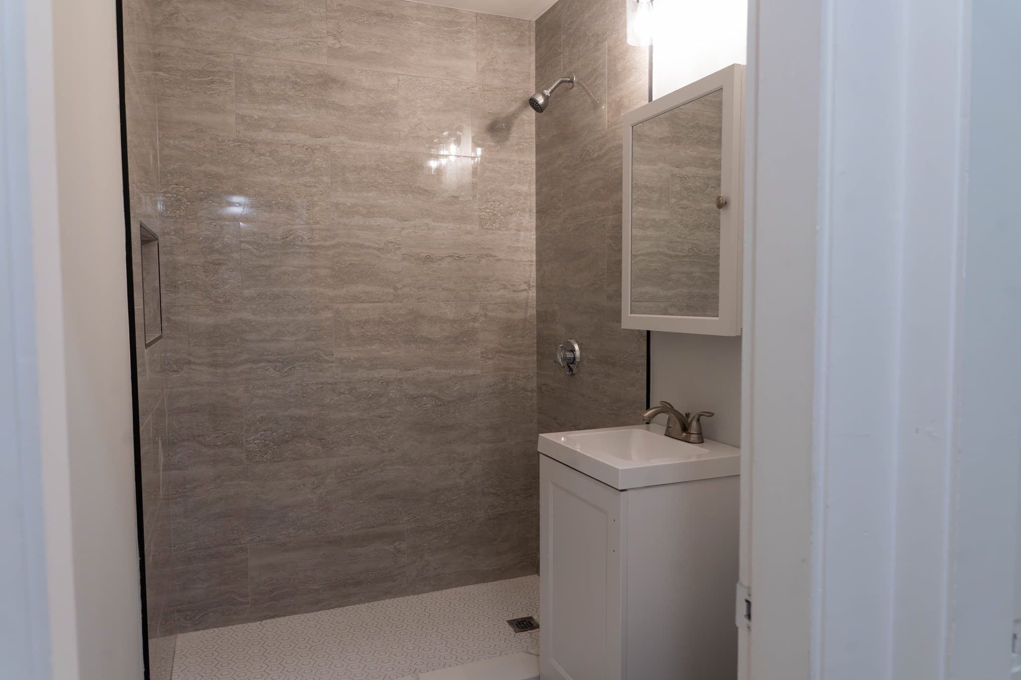 Single Family Residence at 177 Hartford Ave E, Uxbridge MA 01569, Uxbridge, photo 22 of 25
