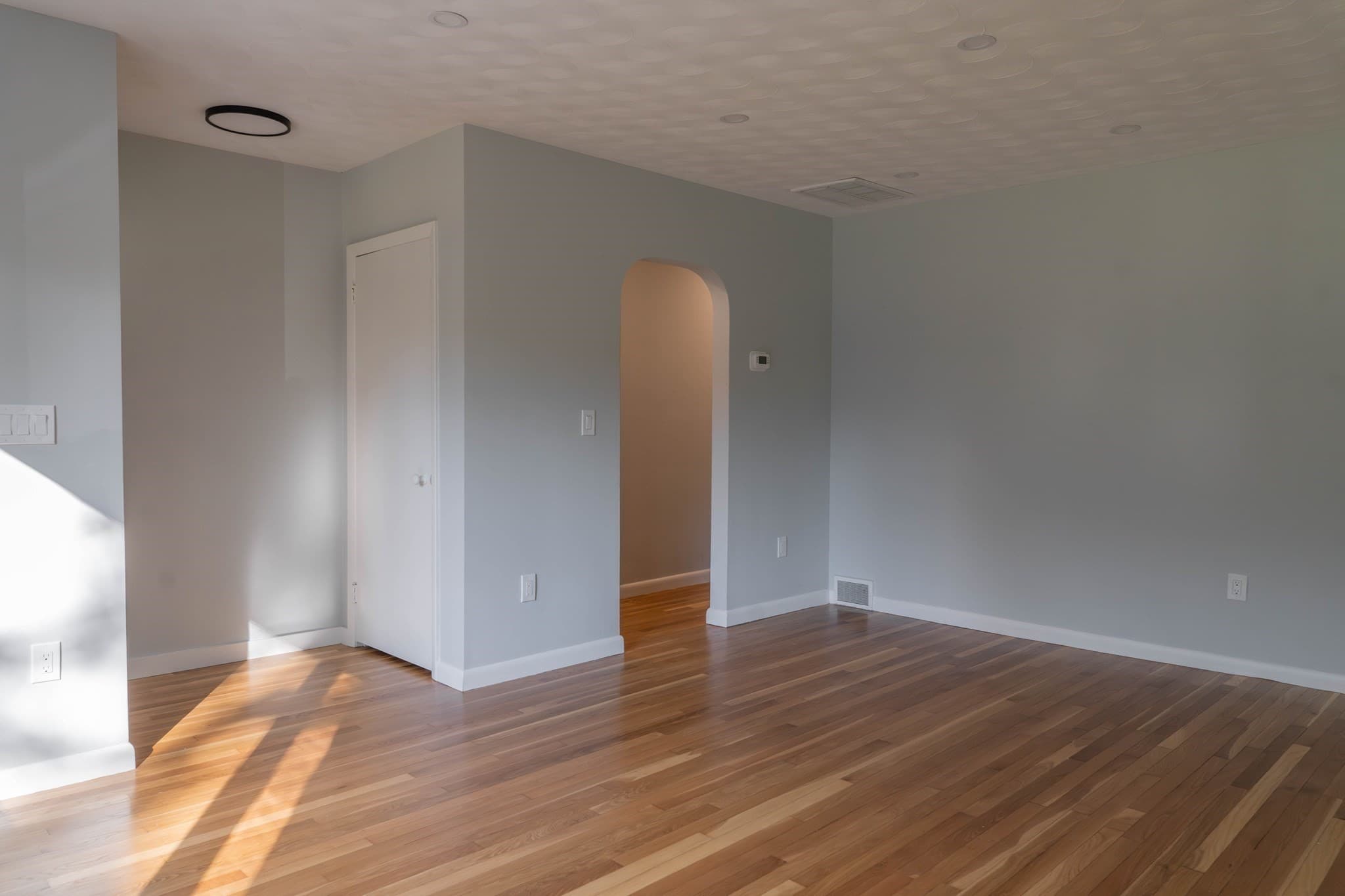 Single Family Residence at 177 Hartford Ave E, Uxbridge MA 01569, Uxbridge, photo 11 of 25