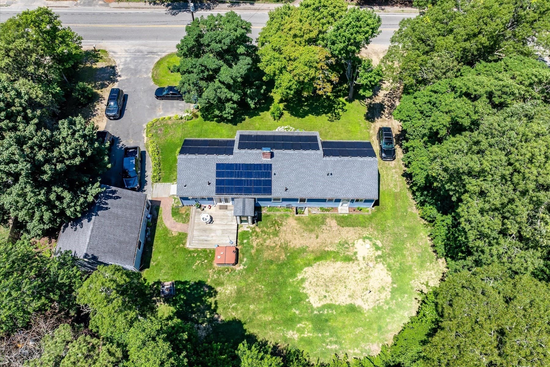 Single Family Residence at 160 Lincoln Rd., Barnstable MA 02601, photo 22 of 28