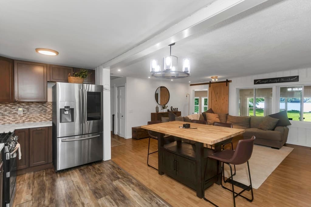 30 Cove Island Rd, South Hadley MA 01075 photo 17