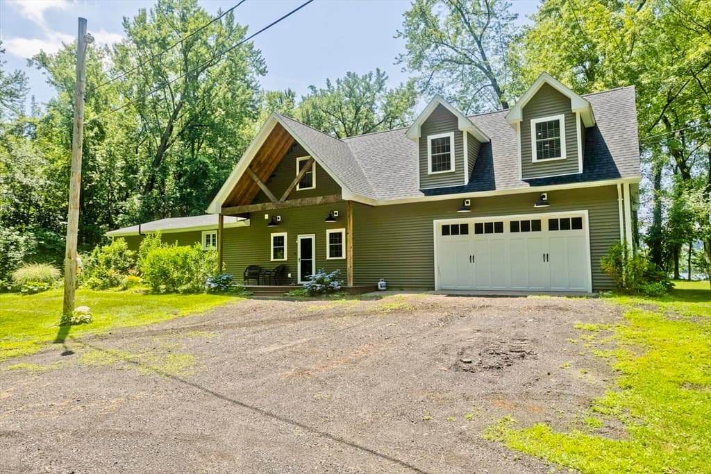 30 Cove Island Rd, South Hadley MA 01075 photo 3