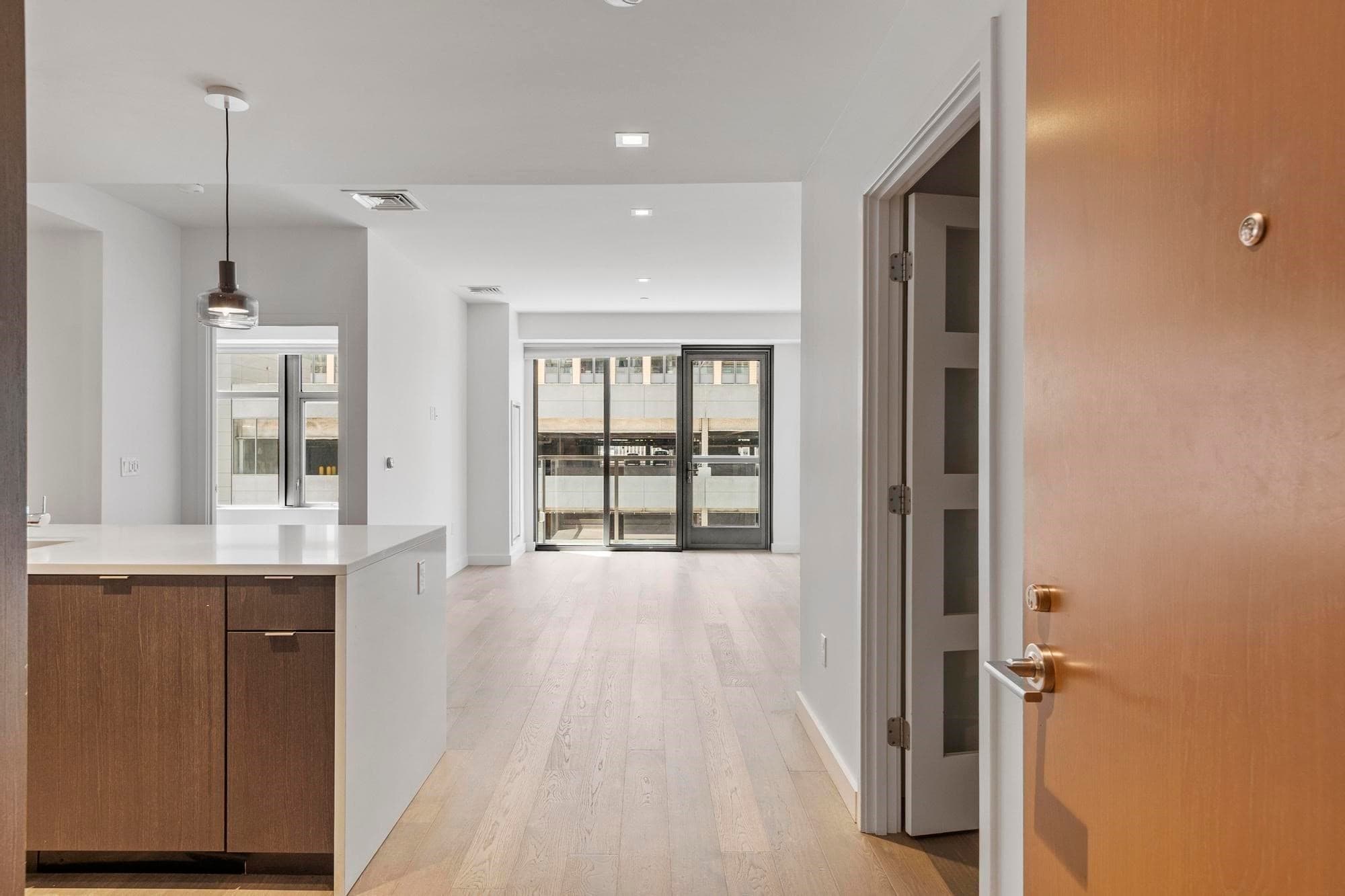 Condominium at 375 Canal St # 703P, Somerville MA 02145, photo 23 of 40
