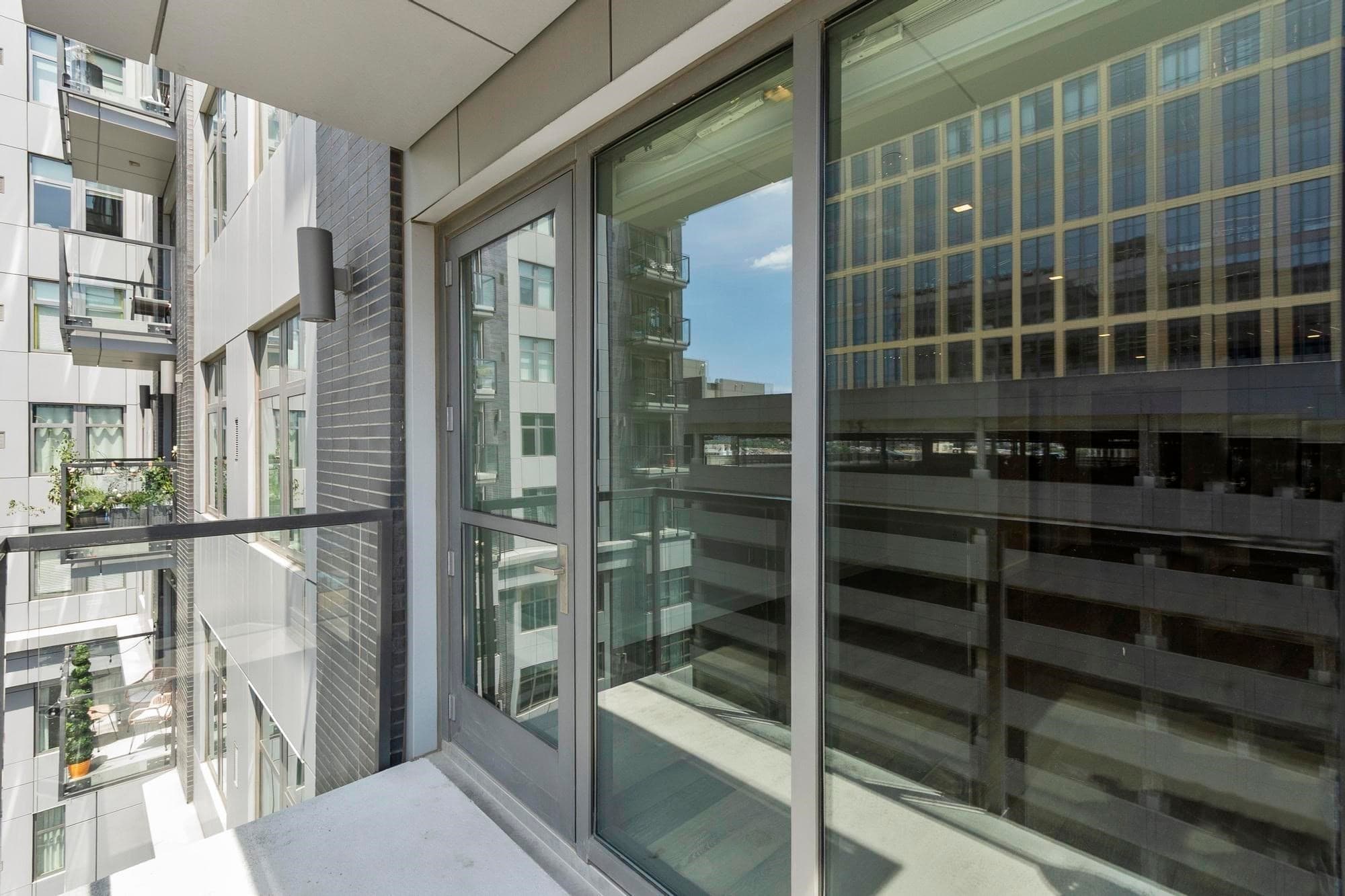 Condominium at 375 Canal St # 703P, Somerville MA 02145, photo 19 of 40
