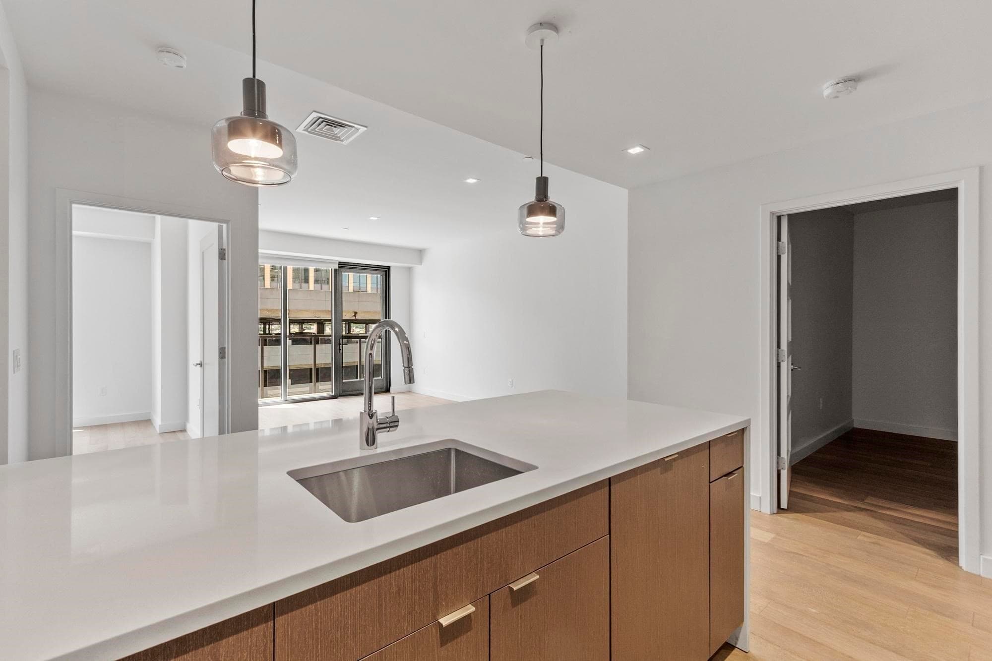 Condominium at 375 Canal St # 703P, Somerville MA 02145, photo 8 of 40