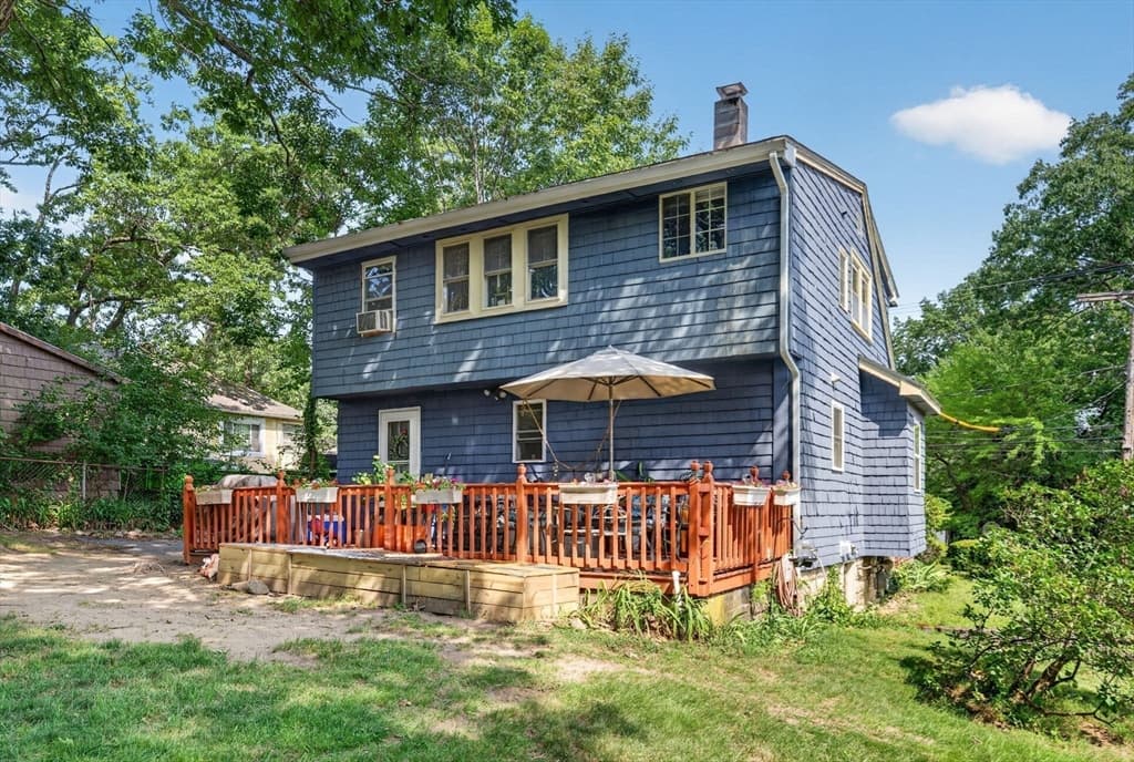 60 Harriett Ave, Burlington MA 01803 photo 5