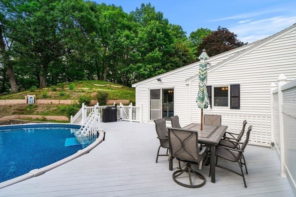 104 Spring View Drive, Lynn MA 01904 photo 18