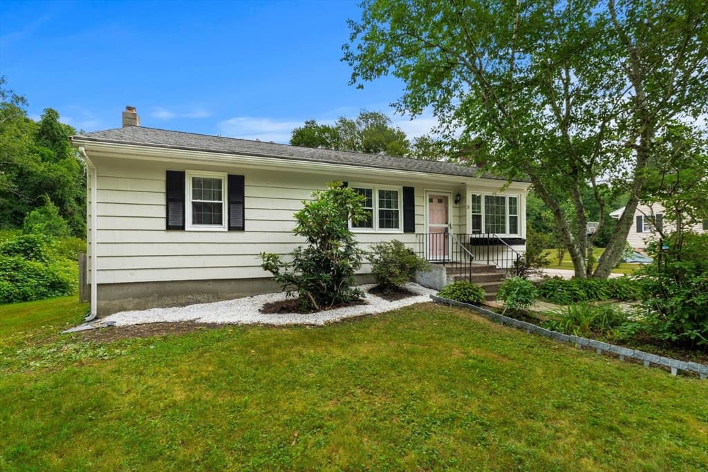 5 Main St, Acton MA 01720 photo 2