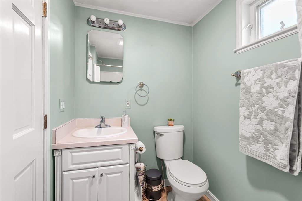 5 Main St, Acton MA 01720 photo 18