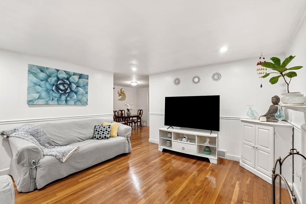 5 Main St, Acton MA 01720 photo 8