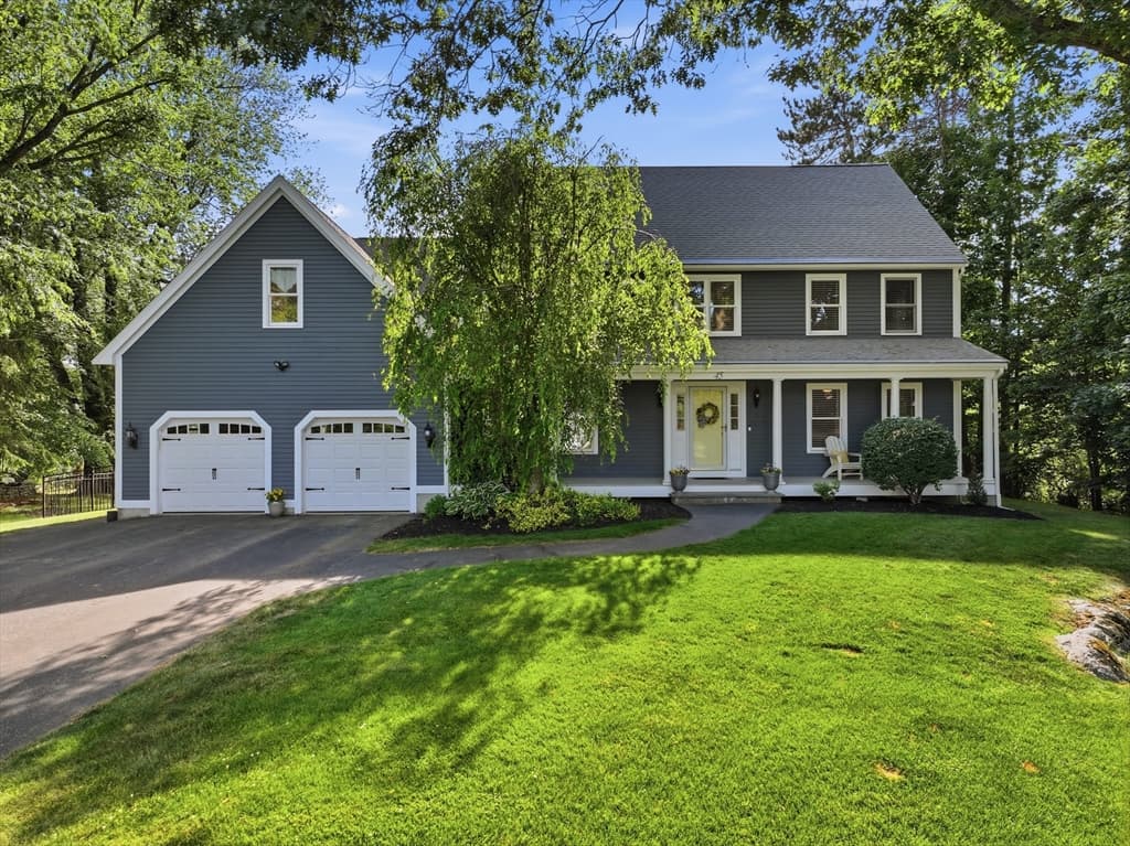 45 Boylston Circle, Shrewsbury MA 01545