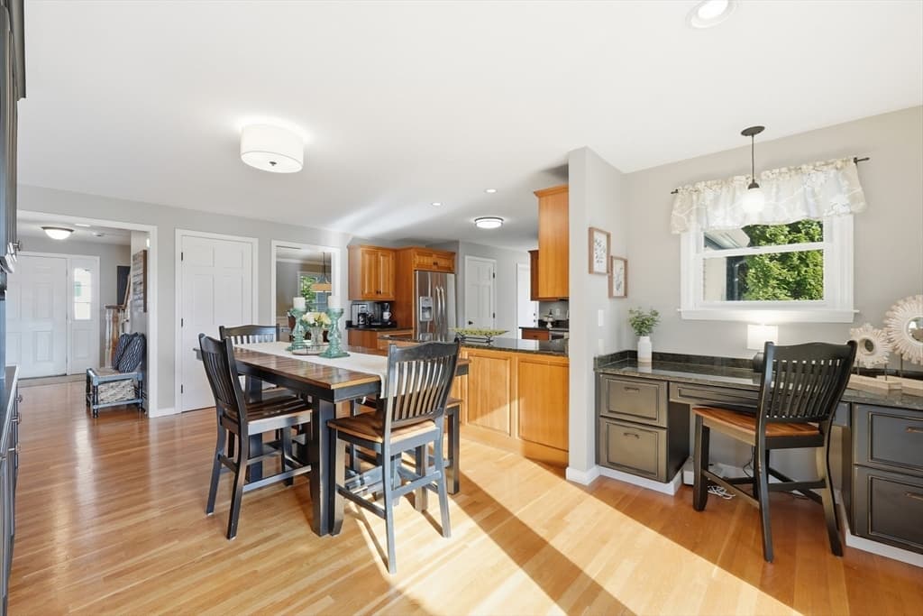 45 Boylston Circle, Shrewsbury MA 01545 photo 9