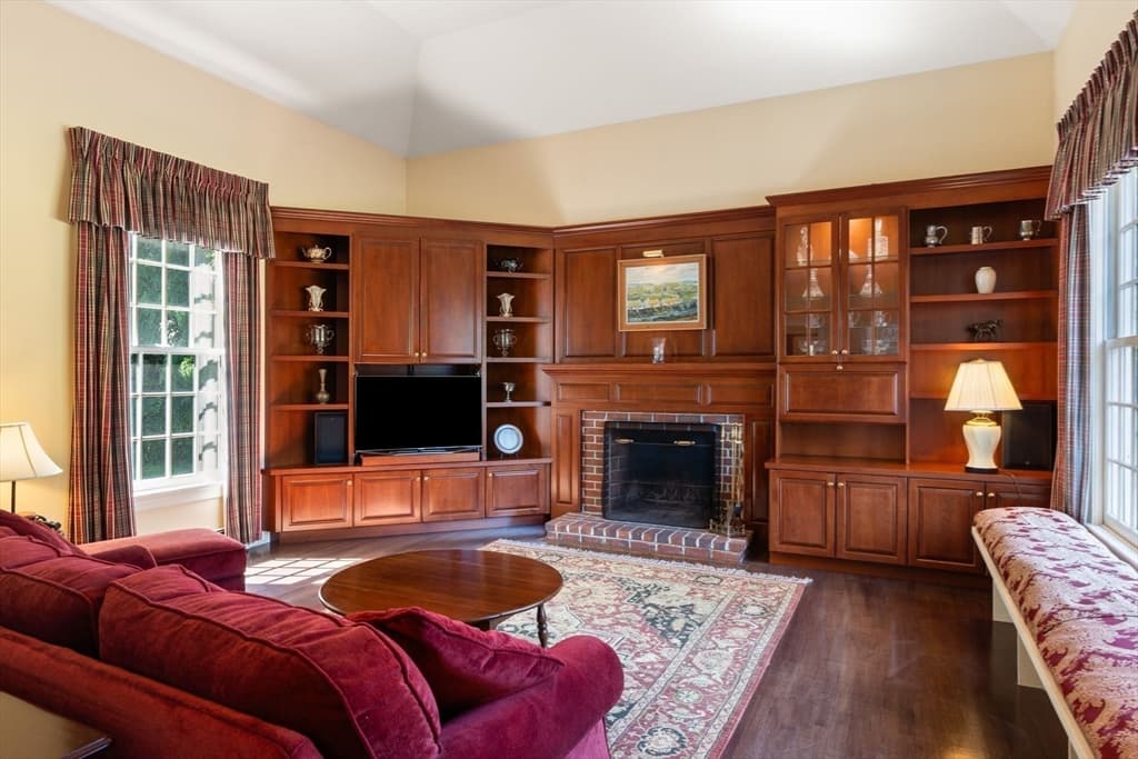 16 Longmeadow Rd, Milton MA 02186 photo 13
