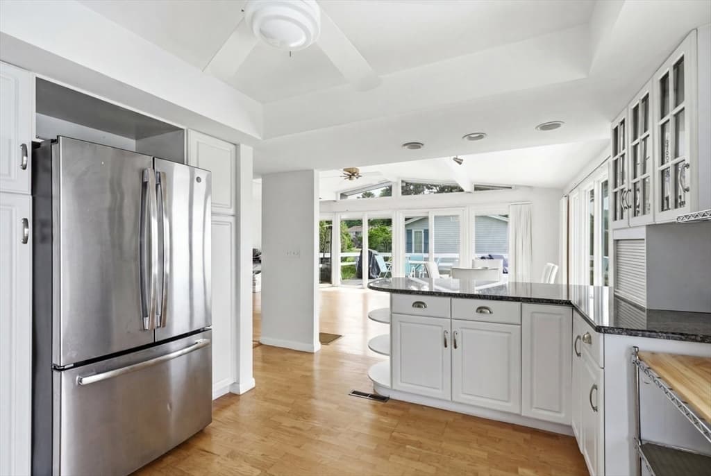 79 Edgewater Dr, Wareham MA 02571 photo 6