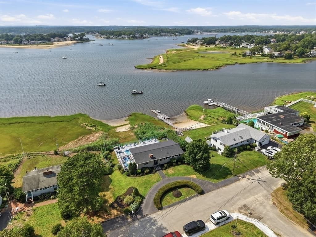 79 Edgewater Dr, Wareham MA 02571 photo 25