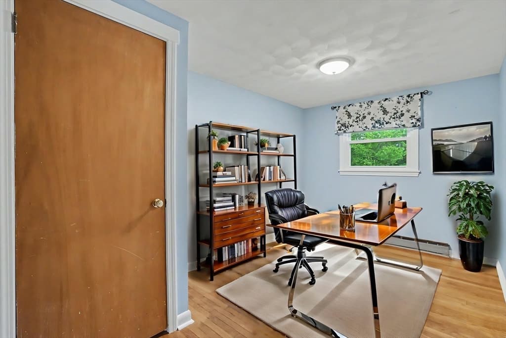 Single Family Residence at 35 Park Forest Rd, Springfield MA 01118, Springfield, photo 26 of 41