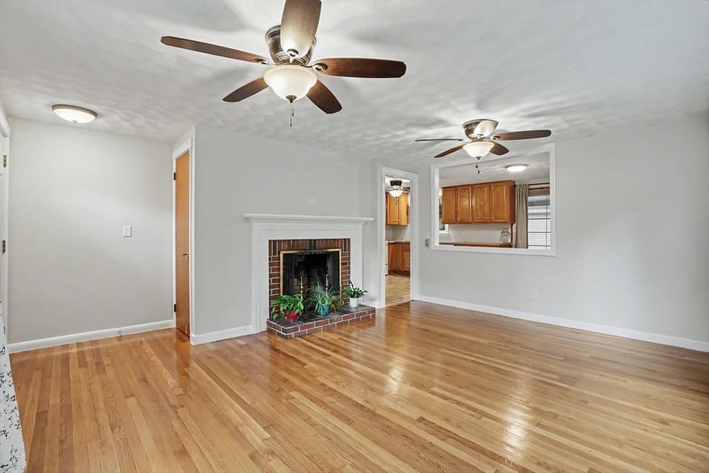 Single Family Residence at 35 Park Forest Rd, Springfield MA 01118, Springfield, photo 14 of 41