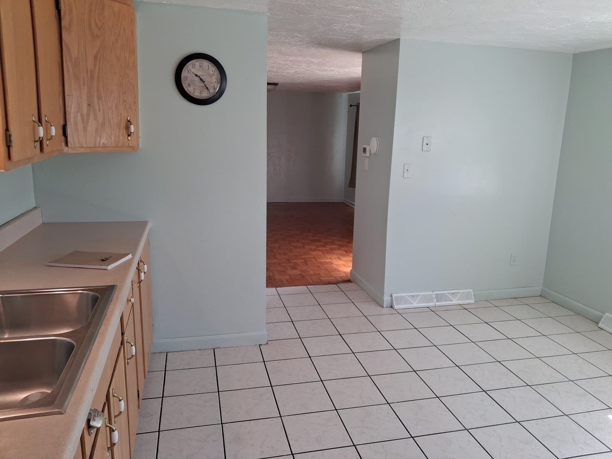 Single Family Residence at 54 Carter St, Brockton MA 02302, photo 6 of 40