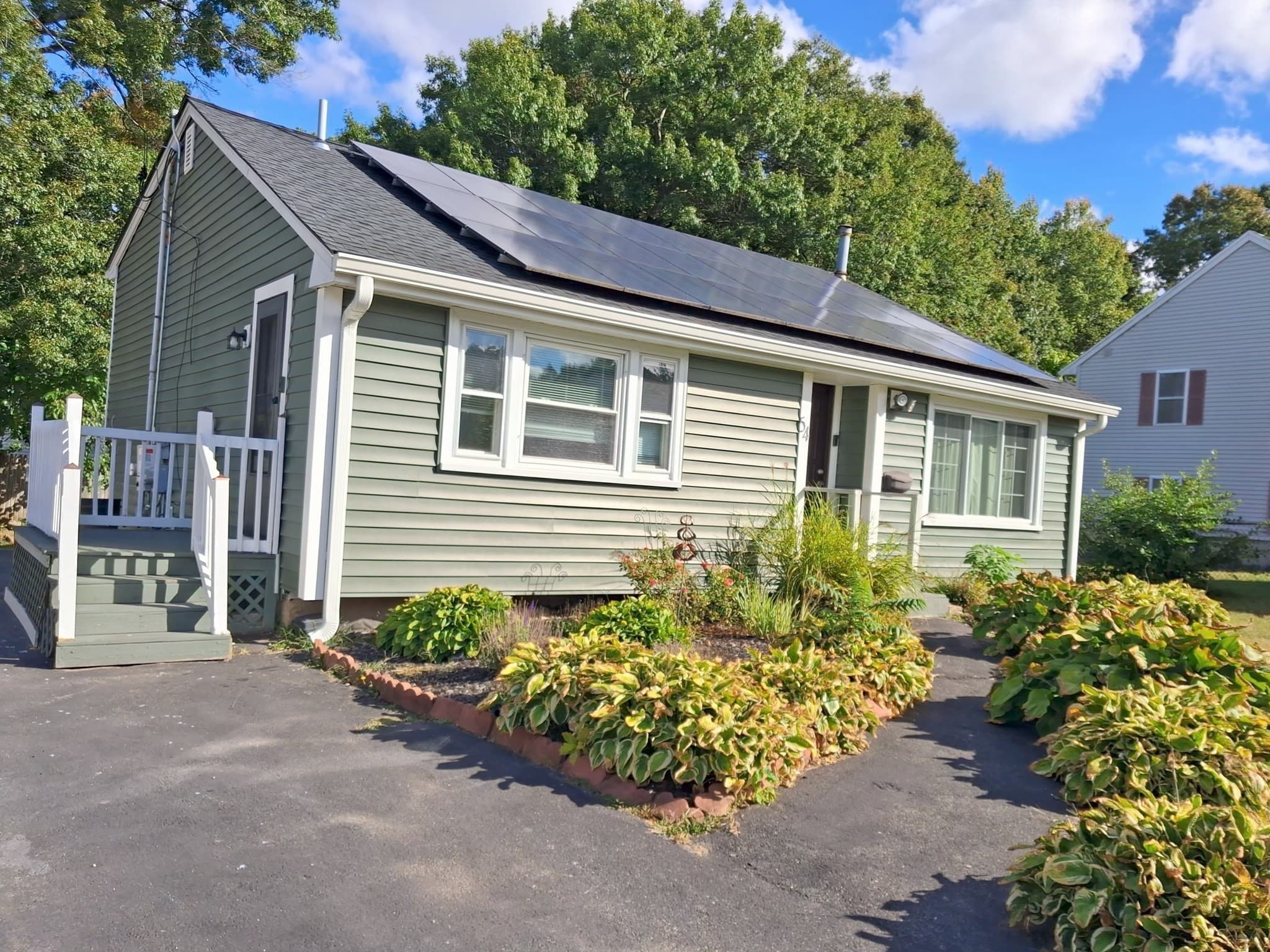 Single Family Residence at 54 Carter St, Brockton MA 02302, photo 5 of 40