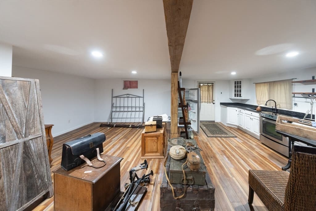 92 Brook St, Hudson MA 01749 photo 27