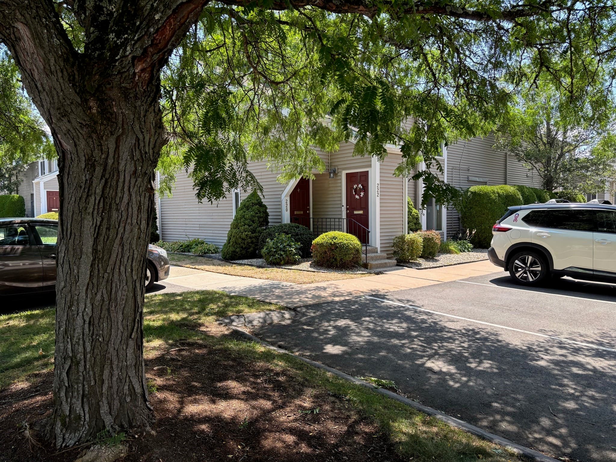 220 Nassau Drive # 220, Springfield MA 01129