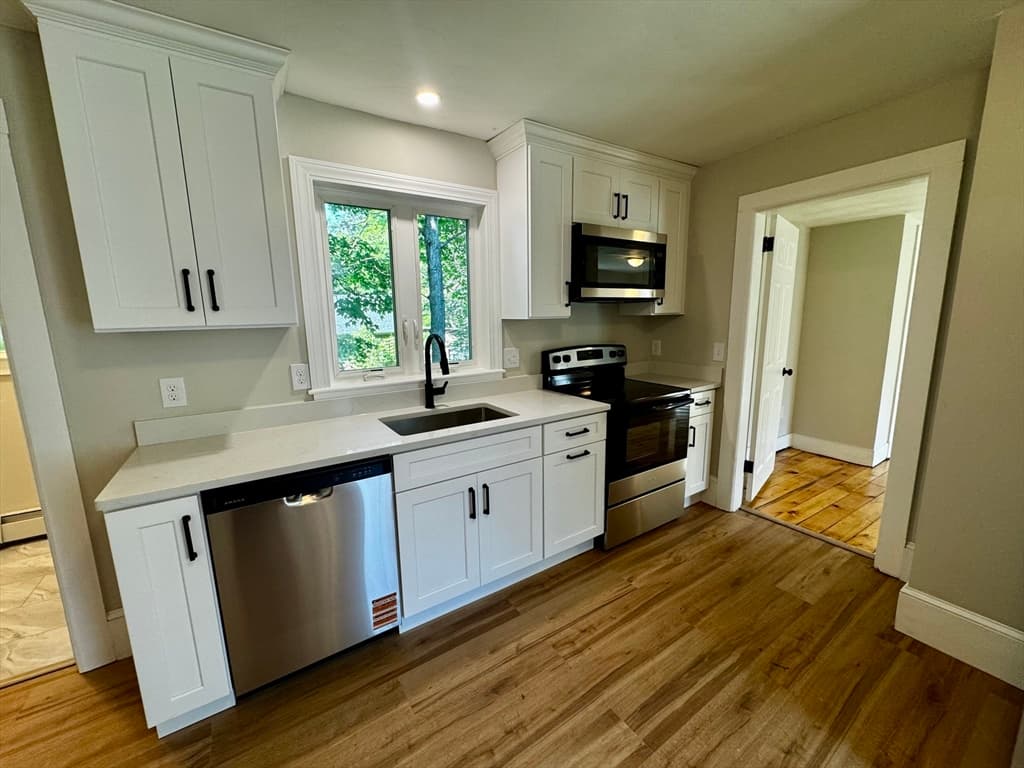 37 Oakes Ave, Southbridge MA 01550 photo 16