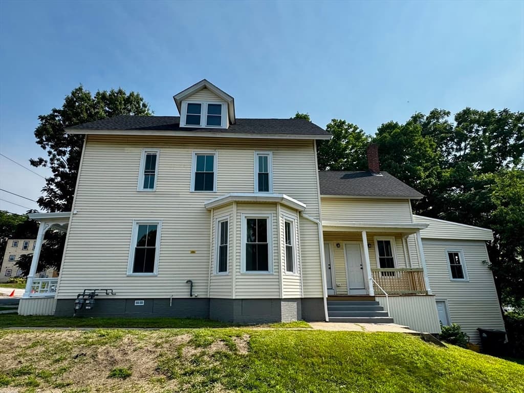 37 Oakes Ave, Southbridge MA 01550 photo 5