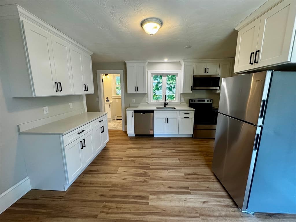 37 Oakes Ave, Southbridge MA 01550 photo 14