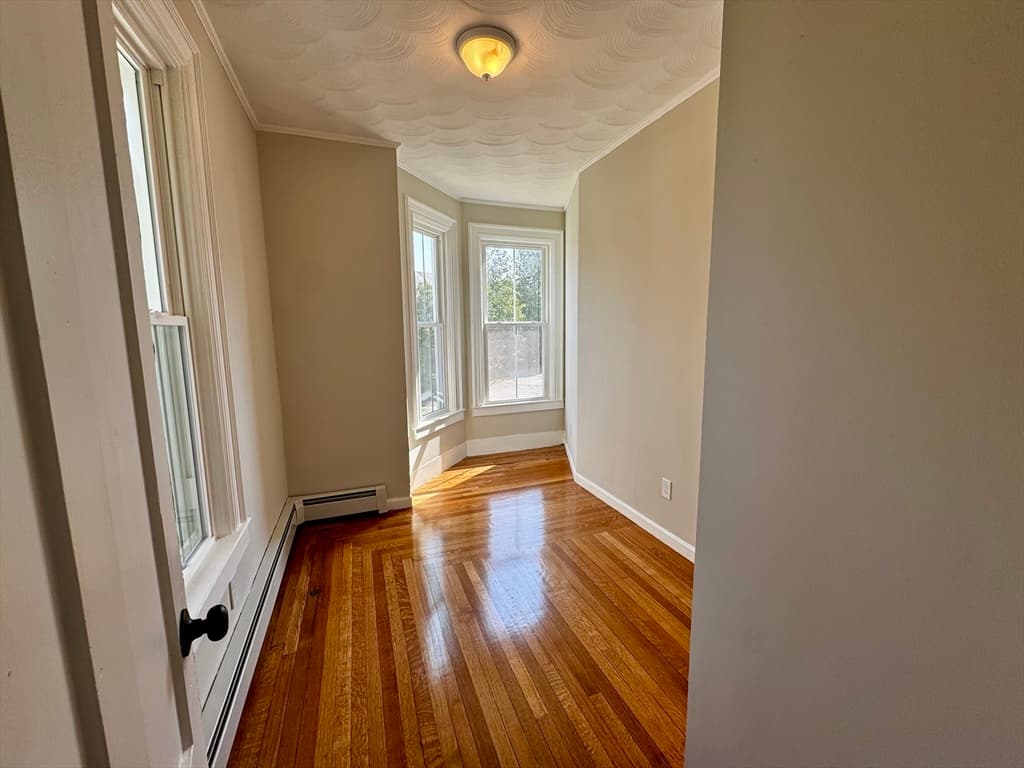 37 Oakes Ave, Southbridge MA 01550 photo 11